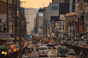八坂神社の見どころ!インスタ映えする写真スポットと毎日の屋台を紹介