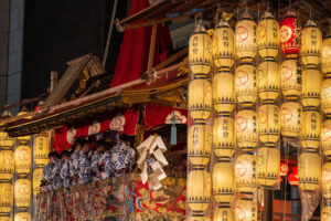 【祇園祭の楽しみ方】宵山の回り方と屋台の見どころ解説！楽しくないは嘘