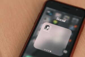 メンヘラ彼女に疲れた!特徴から付き合い方や怒らせない対処法を考える